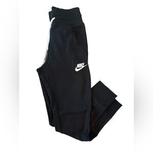 Nike Joggers